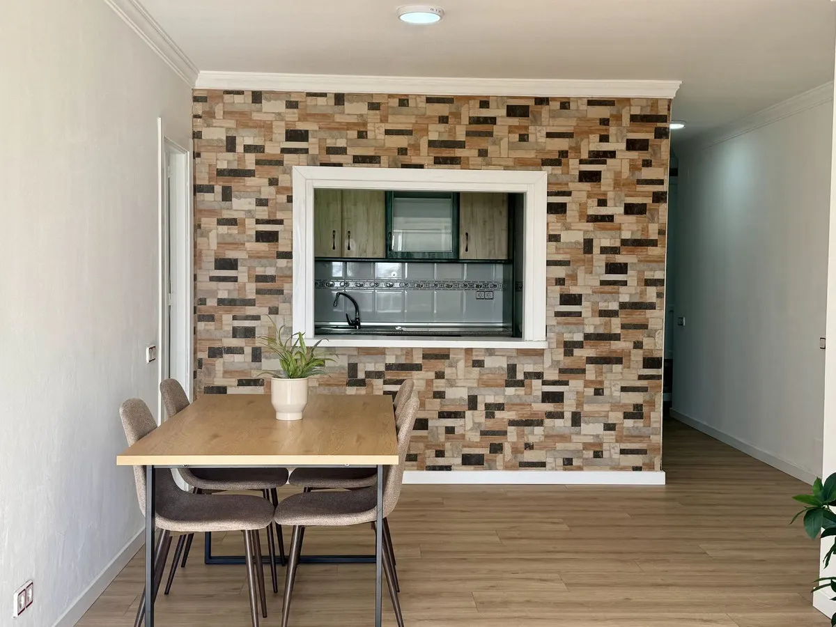 2f7f0fec-19a1-491d-80e2-b99cdf16276a