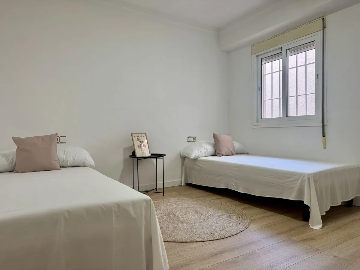 3d4342f0-45c7-4a5f-a6b2-1162a2631e5c