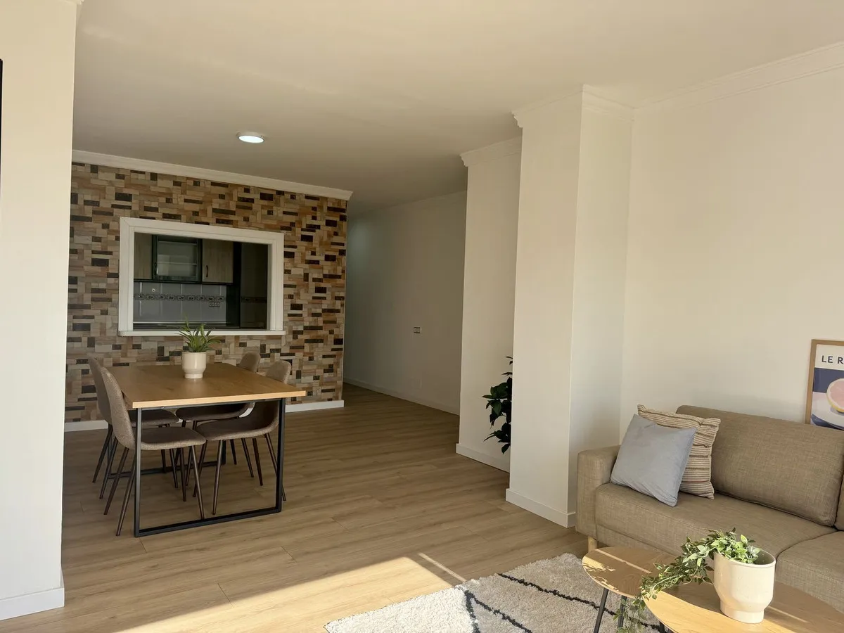 51fbd14f-c7fd-4731-93a9-50d08d66cc3f