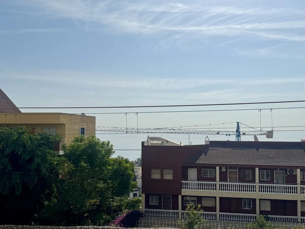 737ddbcd-6eda-48dc-8682-9f3a0c9cde6f