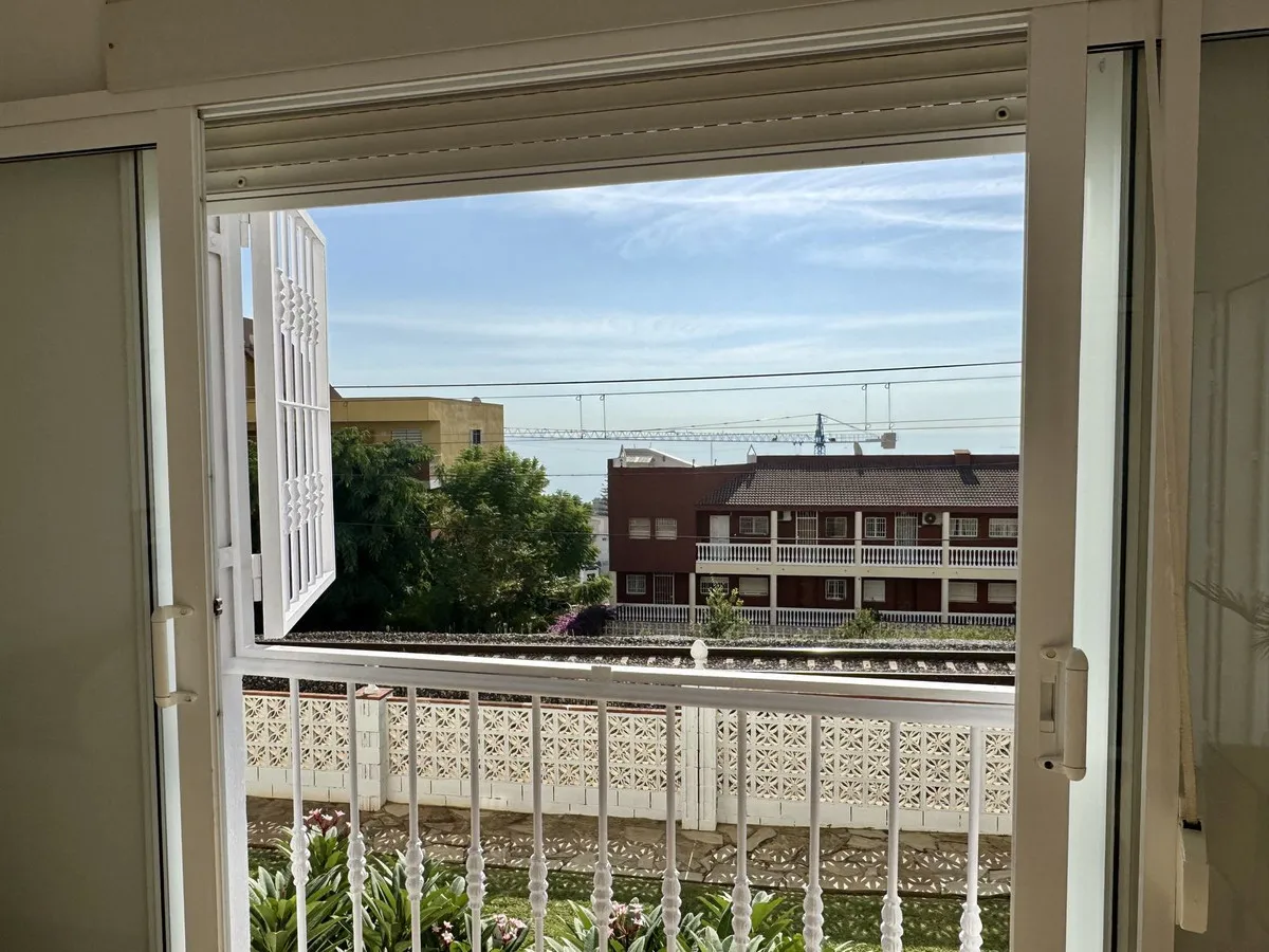 b303296c-0921-499f-ac6f-32aedbda1b9b