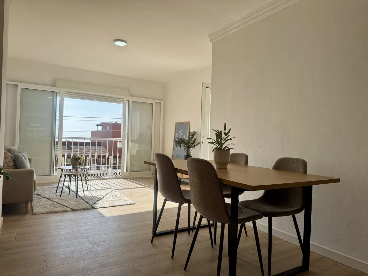 f5f68a7b-98b0-4d3a-b8e7-66daad63d2b8