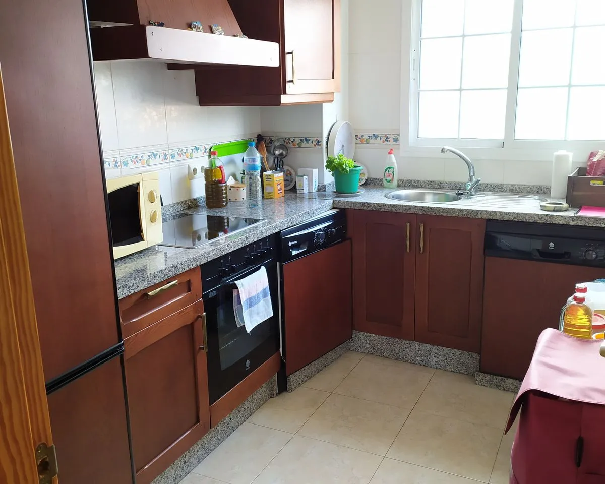 2c9ebf50-d38d-4e18-9b6a-00be582bcecd