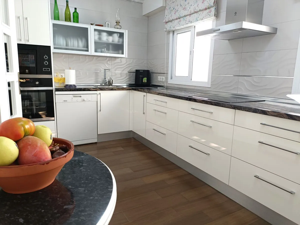 234ab209-e61d-4db7-a578-d14382c52bd1