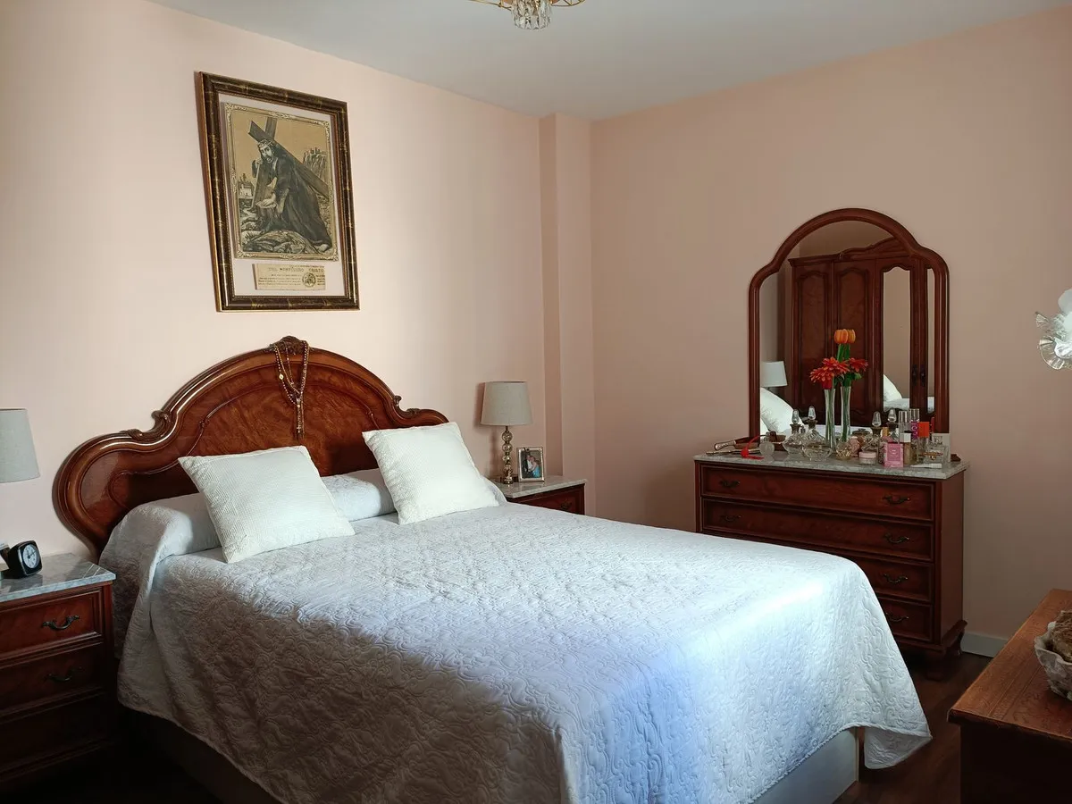 52956d52-fd31-4b01-8170-923769d3e7c8