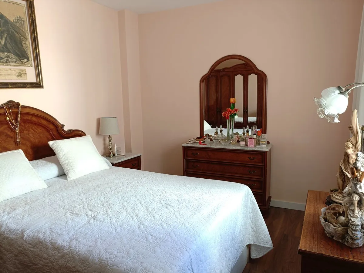 f6b3235c-a639-4f89-b844-0ebc9fb5cb7e