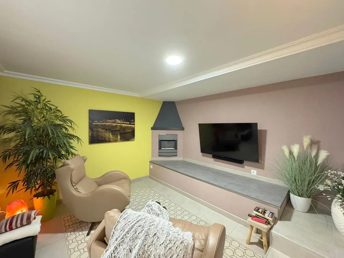 1ec5c41f-f128-4e04-a292-51b09c040fbf