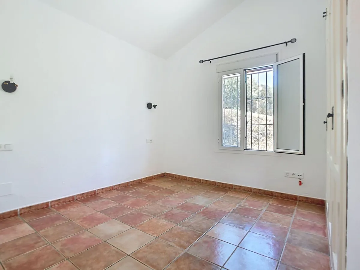 d904e964-abc0-4752-a794-c3d9d62b3dbe