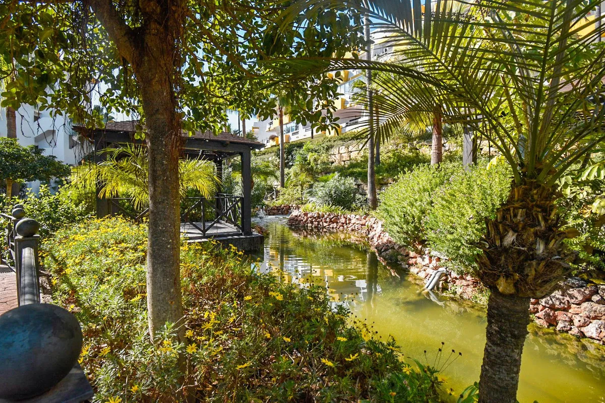 0c037af7-f682-4608-bc39-3f5b4fefab1e