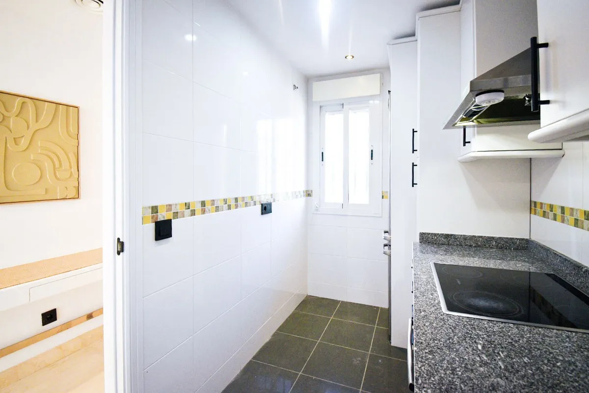 43b6e3dd-5687-4397-88ec-3393647116f2