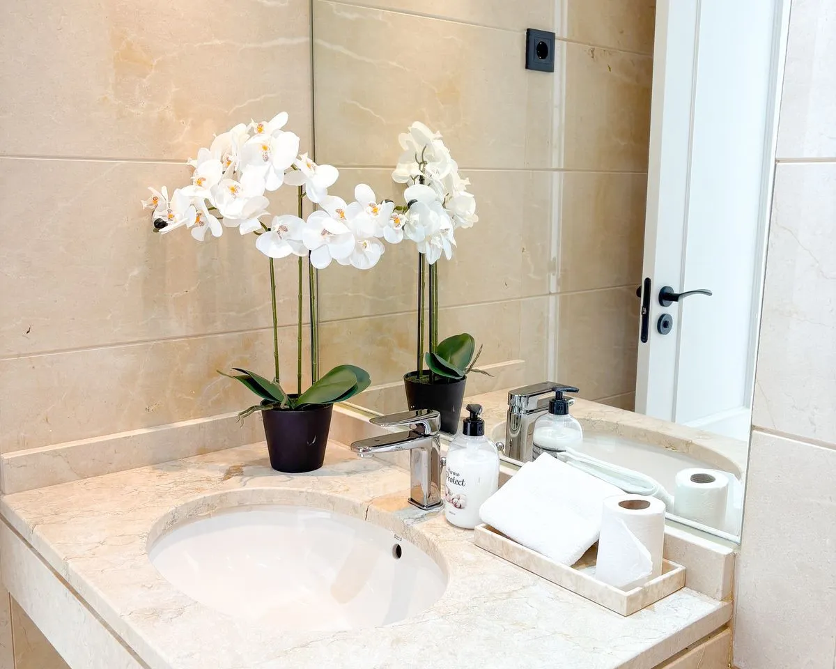 c9d5c96b-074c-4818-974b-75c6bc3af9f1