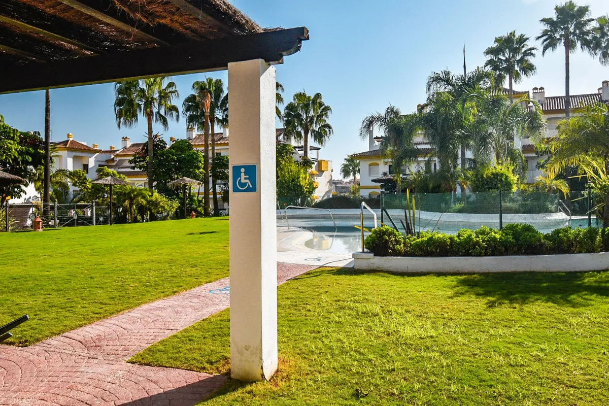 cc92f115-8c94-471e-b2ce-aabc9af96f96