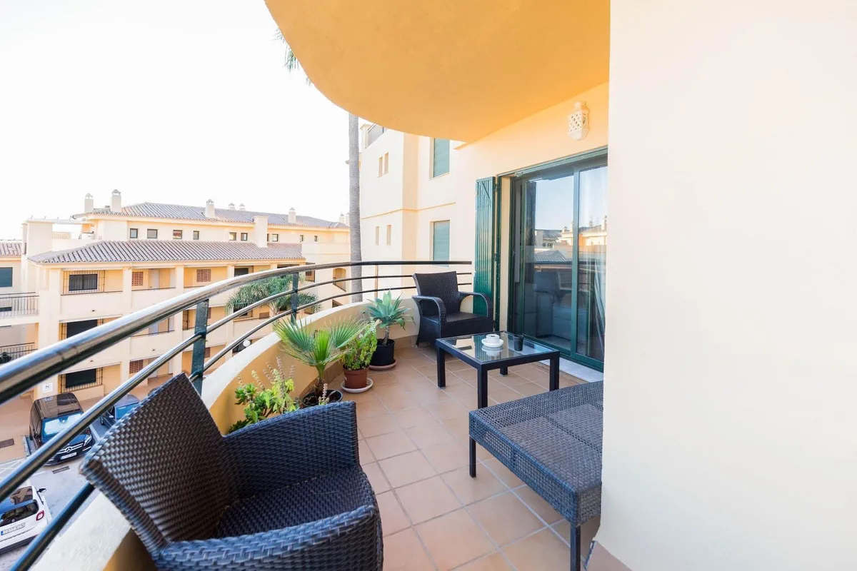 22e7d184-bb93-493f-bcfd-59d8437195e8