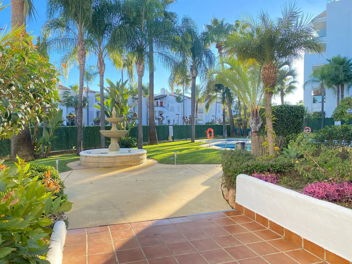 65797932-cc99-48ed-b8a4-26b10ac740c5