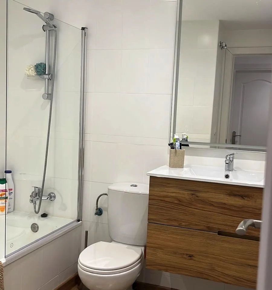 05a0e066-a73f-4ed0-8089-09d9e609af8e