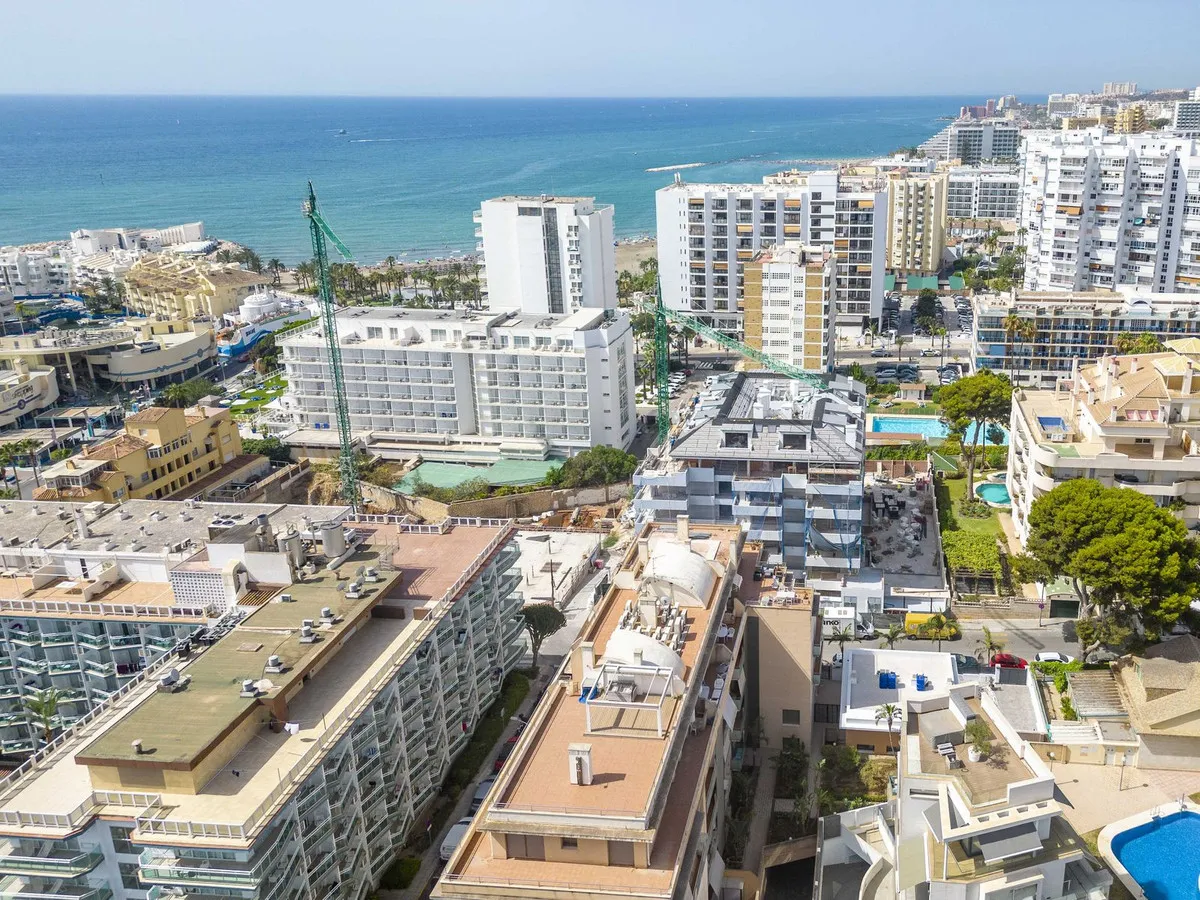 3c46b53f-2f62-44eb-8843-6ff667c185de