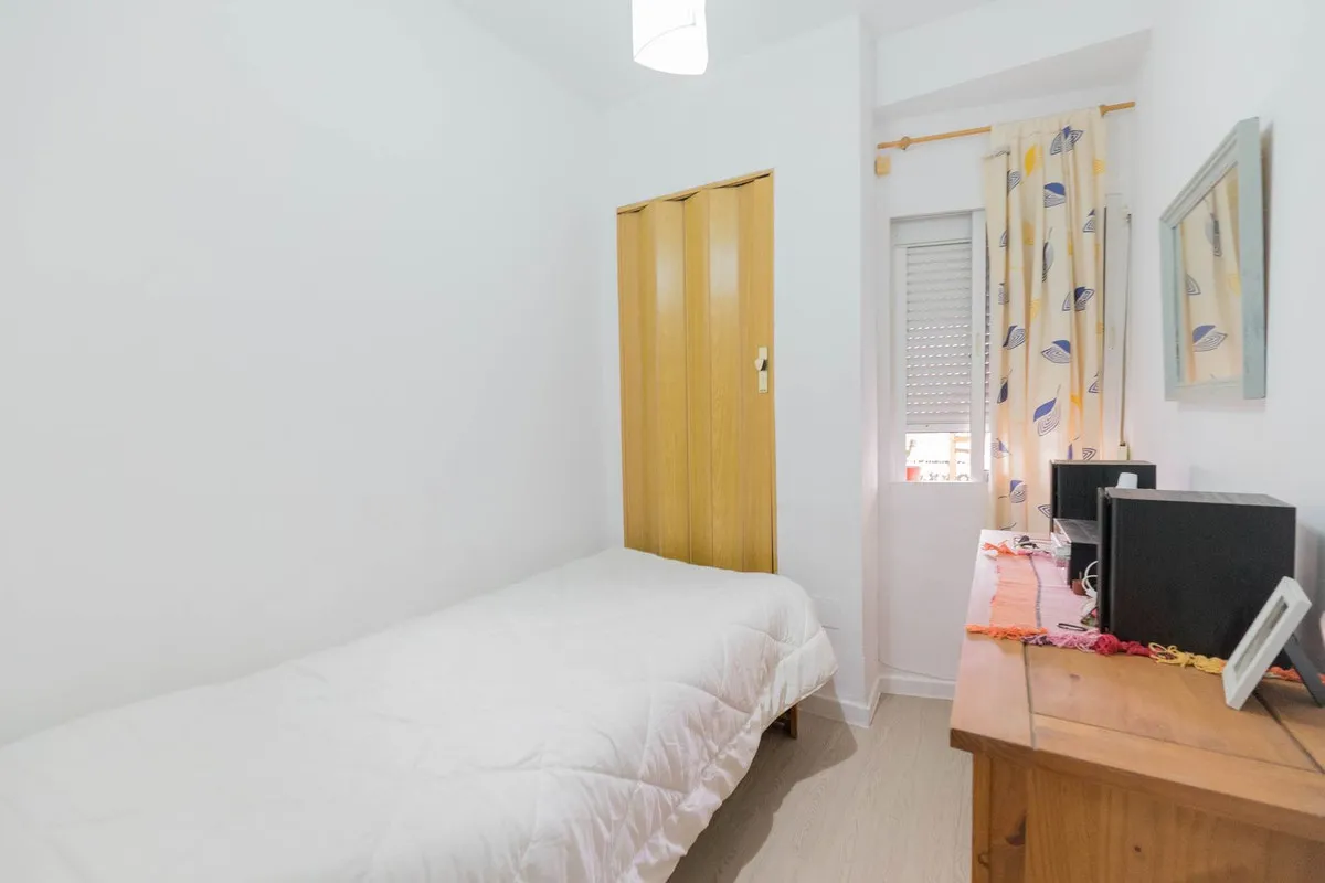 1a09015c-e92c-4a06-9315-642350f498c5