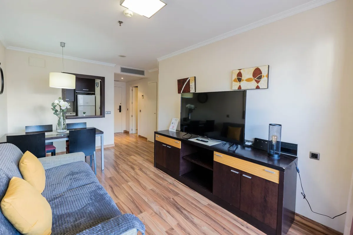 045054fa-5965-4af9-8500-6c4af0c46c17