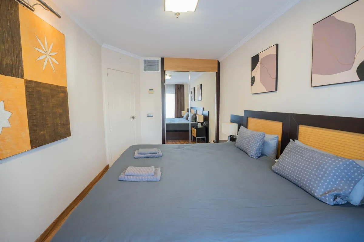 096a6c0d-39db-4932-b4b7-326c6d90652e