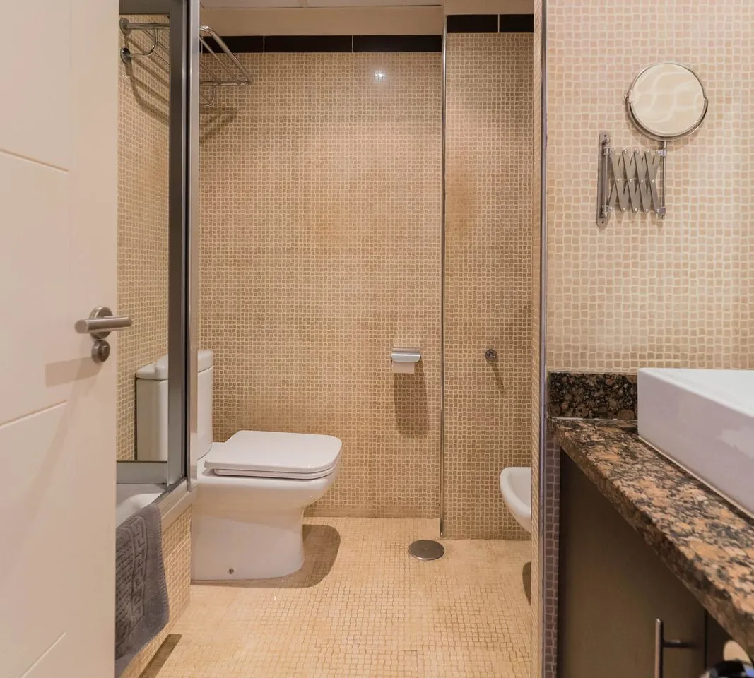 dfeb9106-7898-4e19-bf8c-1f015f8b9ccc