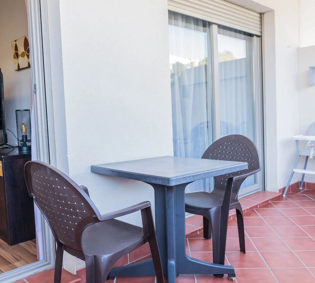 eab6c310-1c2a-416e-8fe9-ea186c3d3b9a