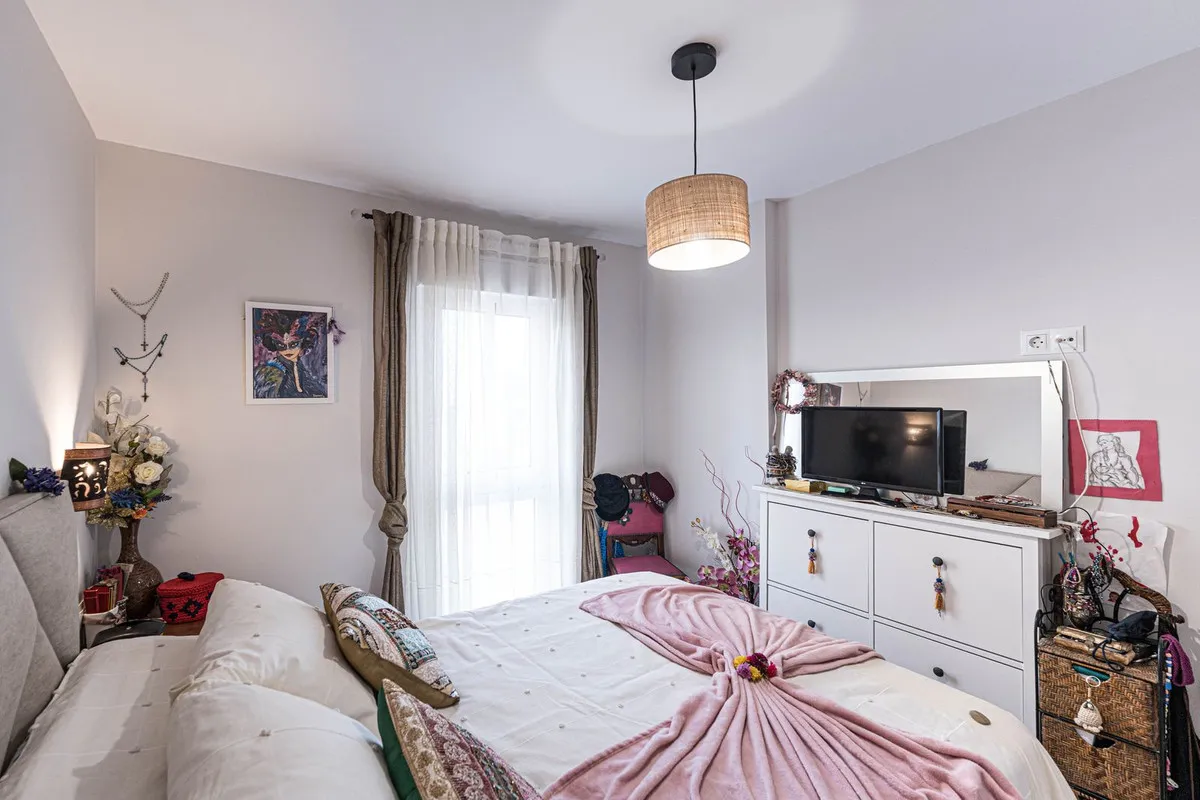 68bb49bf-02d4-463b-94f7-58f867ab3478