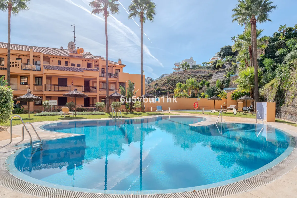 8c73e8aa-325a-4f79-b1c9-433d97419315