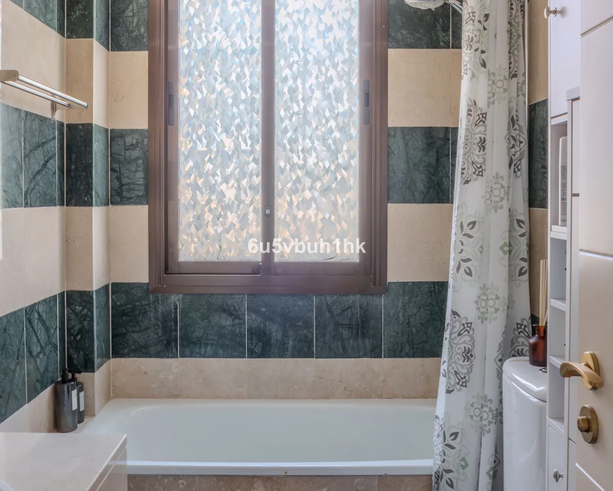 dcd2ac01-c878-4576-9e6a-51e0ff8d77b9