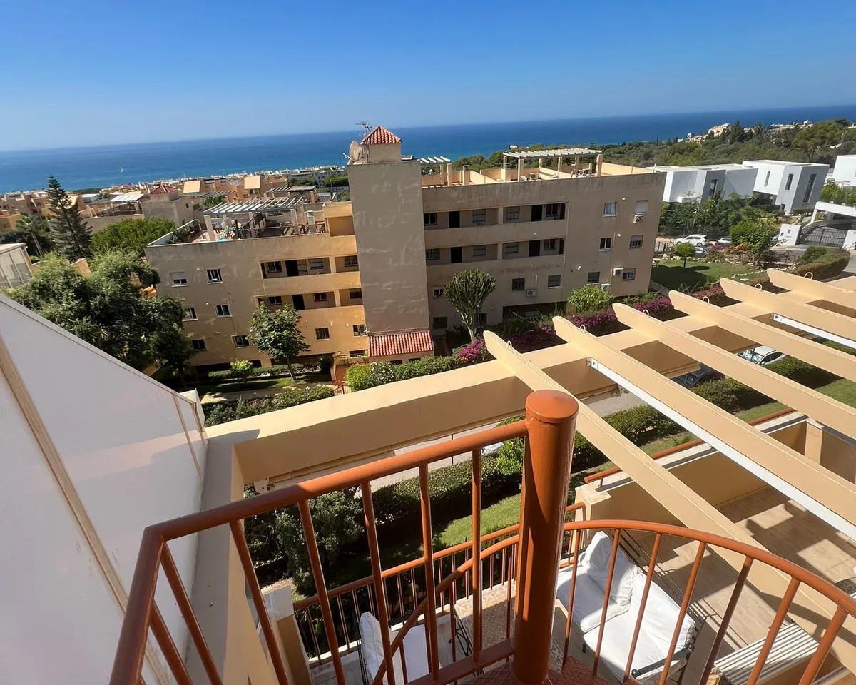 48cef051-a4b5-459f-9b86-6b36851ffe93