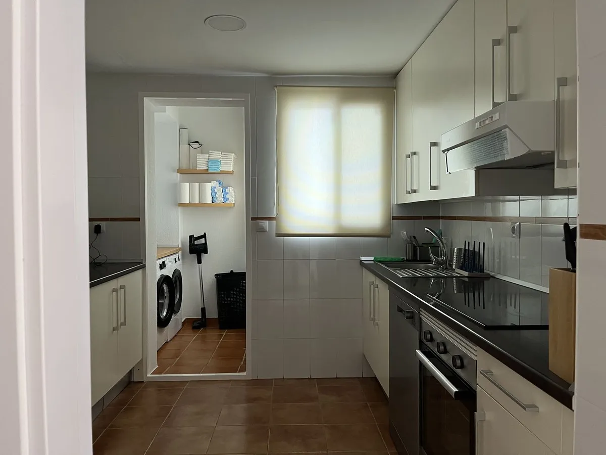 403fc04f-0a08-4a39-b88d-1535bd81515a