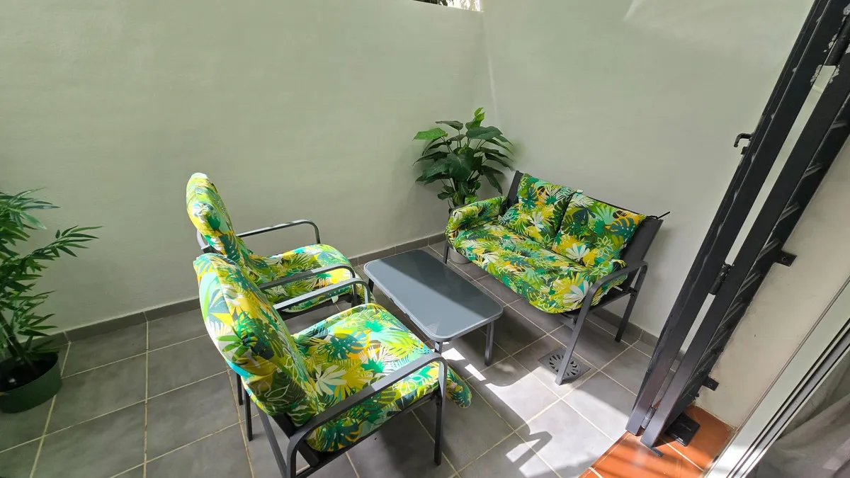 1e628e09-3393-4493-976c-5cc8f736b43b