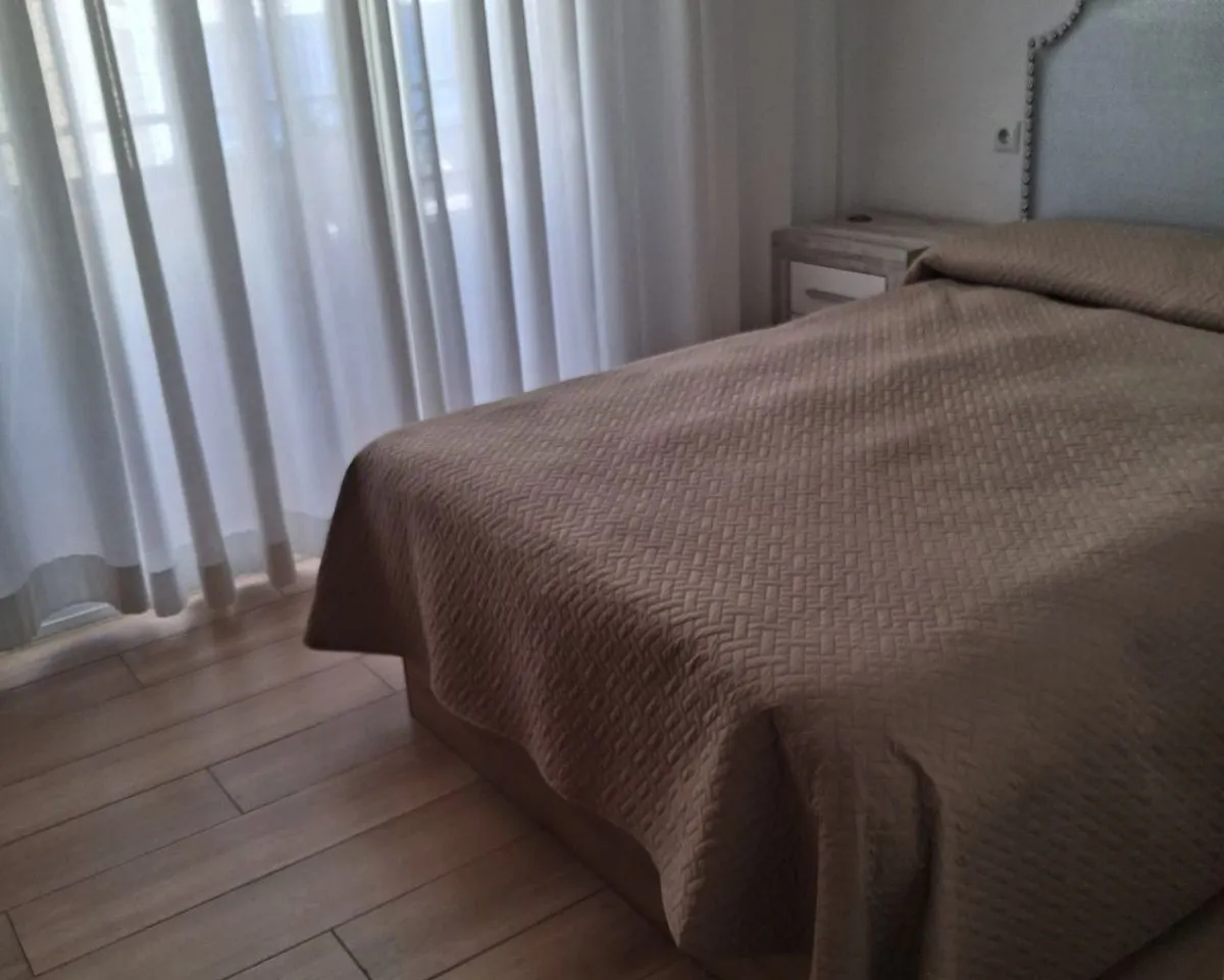 7fe122e3-21ca-46fc-98e7-395aebd27a49