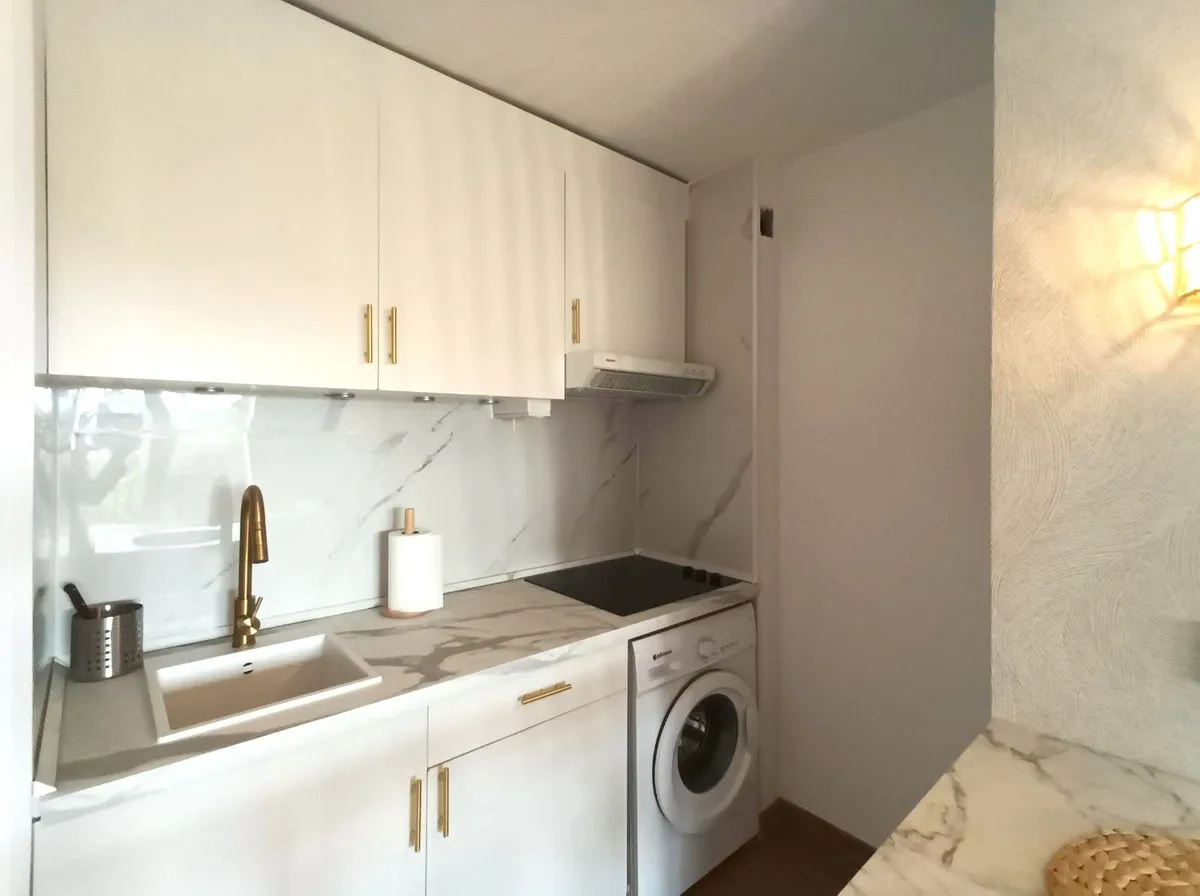 17b51c7c-f71b-4f69-9e1d-5c4a460aaaed