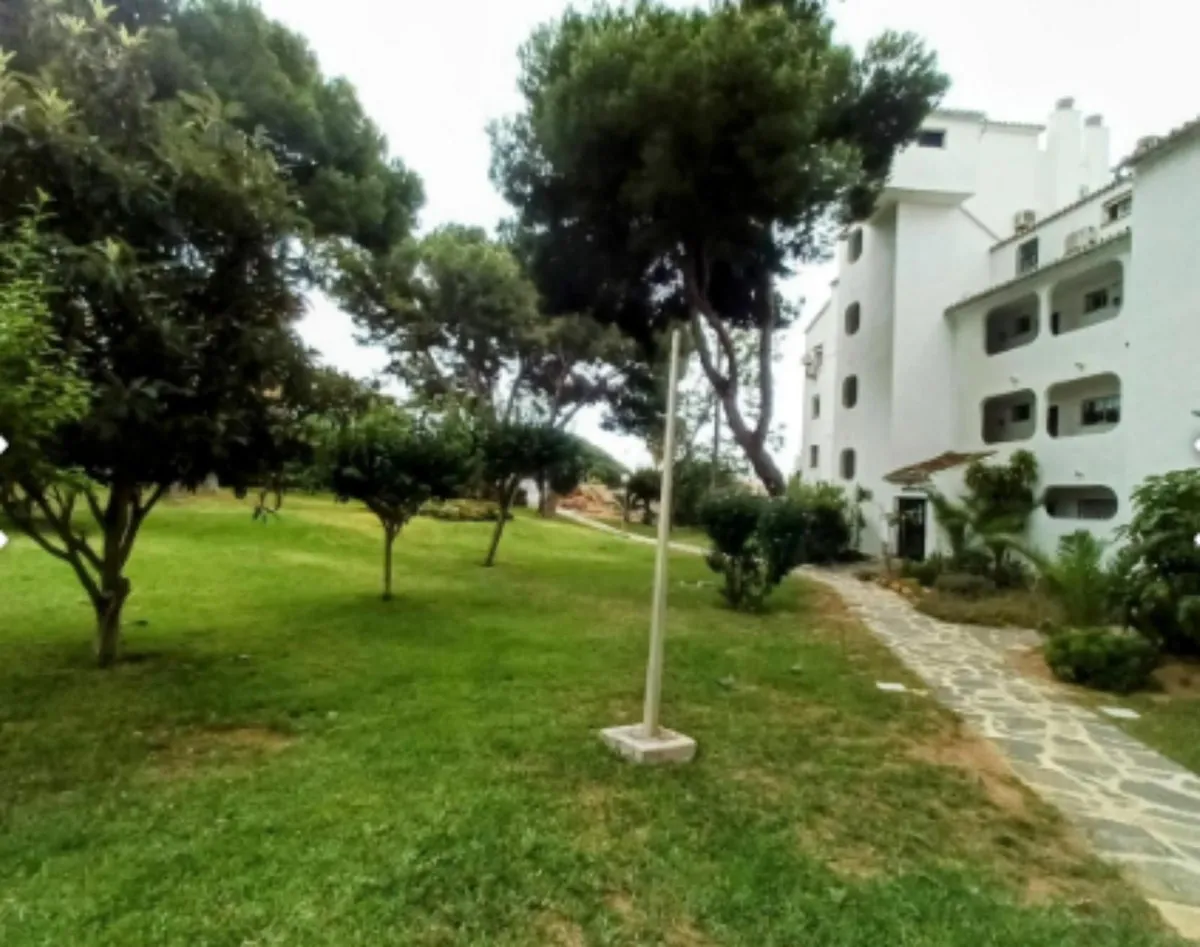 9493fc08-7e7d-44fa-af03-44ba9c997824