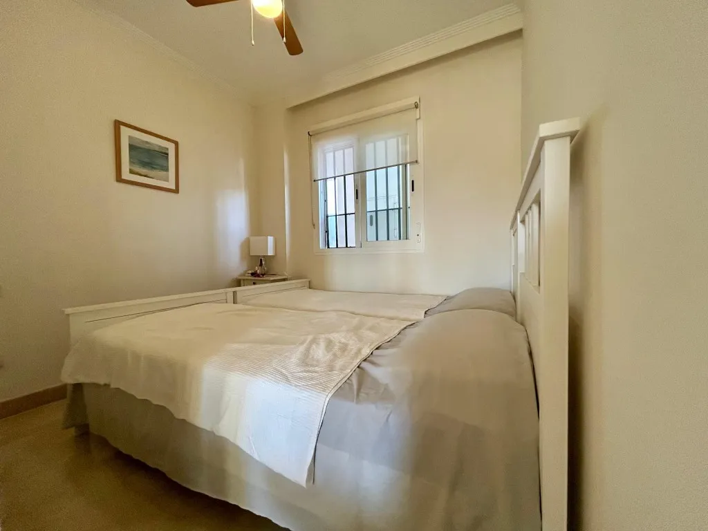 6ad3bb70-742e-4018-8da3-6bc5b1c52300