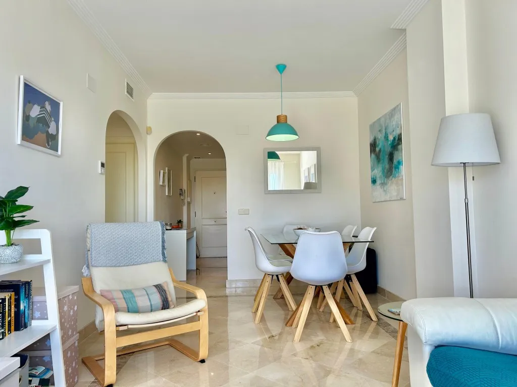 7fe9e394-13a6-4bb8-a89e-1c012c52700d