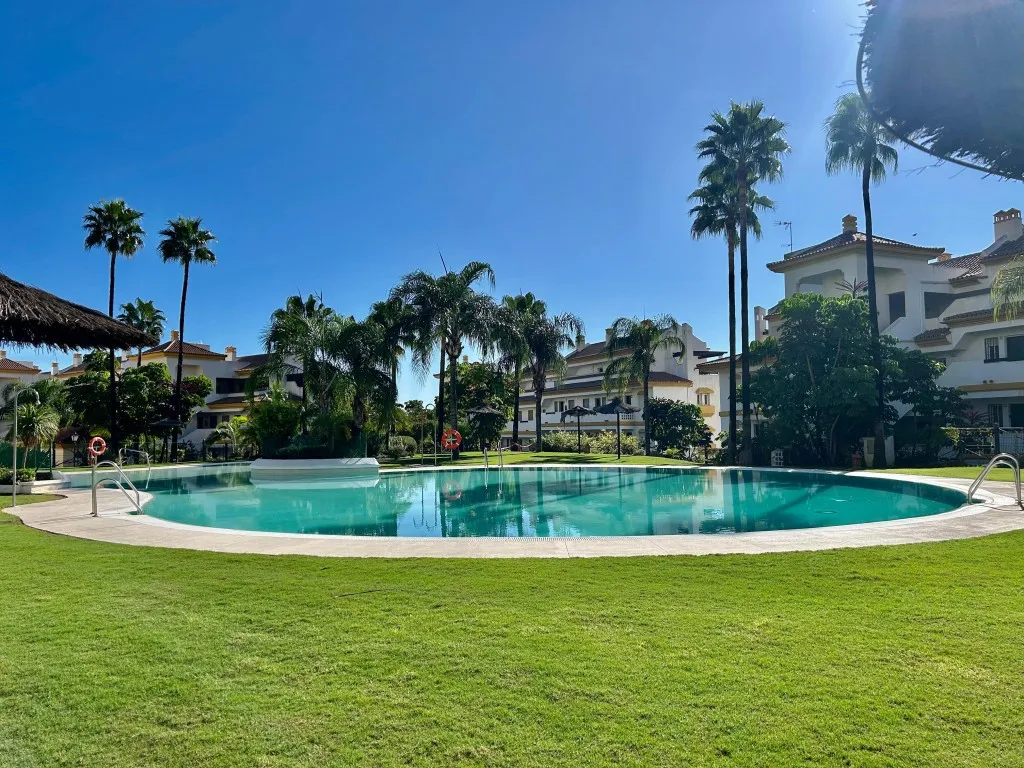 c7f4f268-c95f-4a62-a250-07f6ed9dd95c