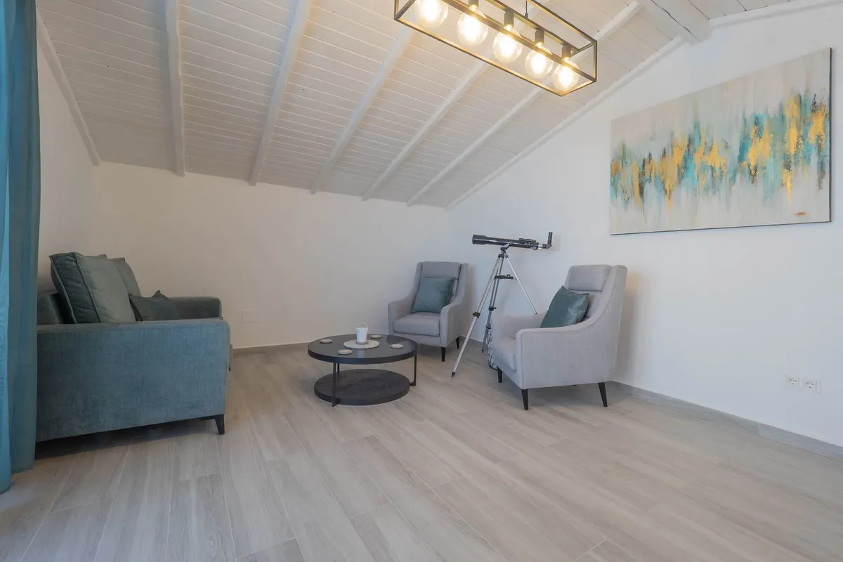 3e912243-22aa-48a6-9eeb-2a72e8feccfa