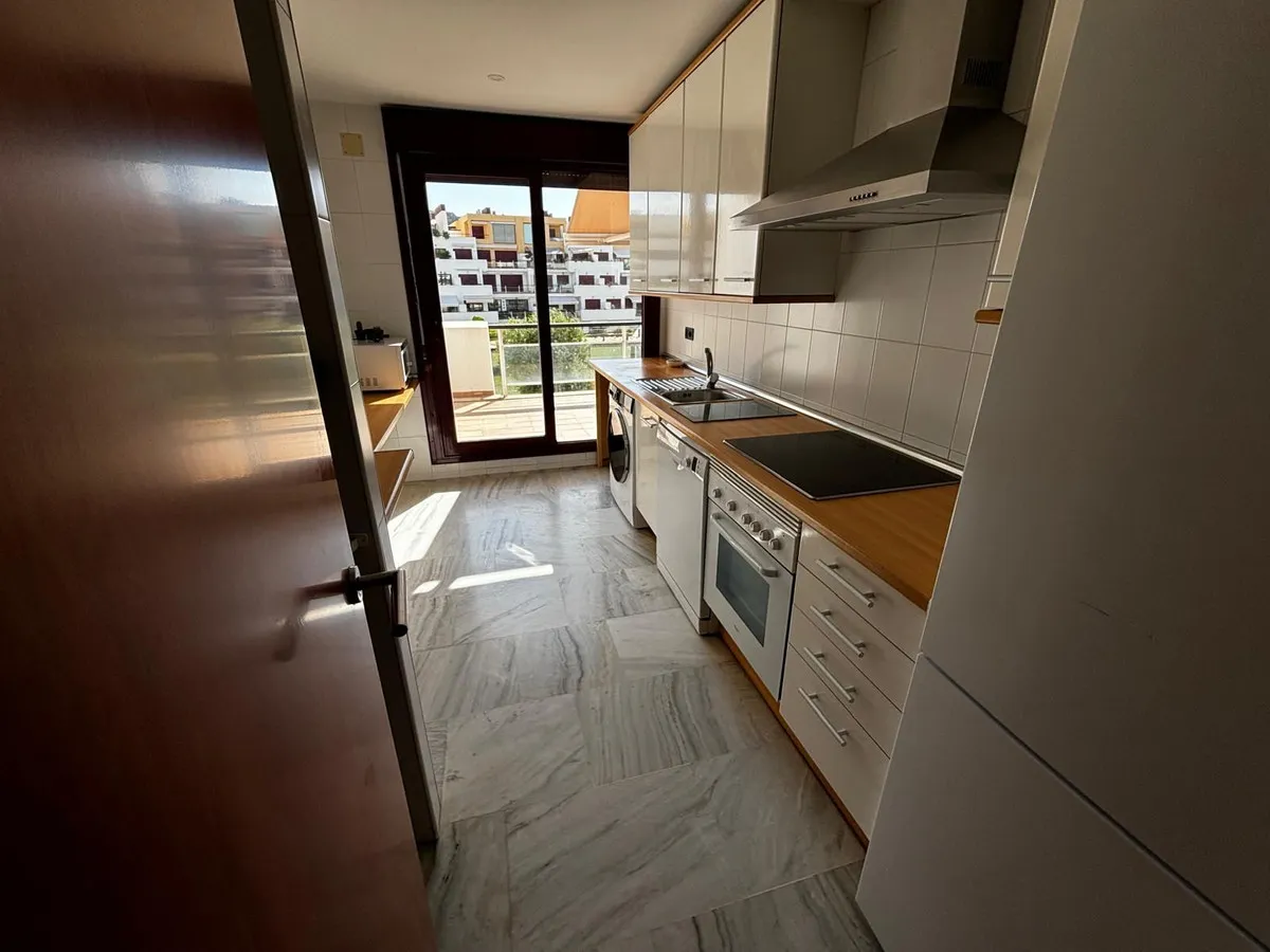 060cc5dd-285d-419a-8427-f4ef130bce3a