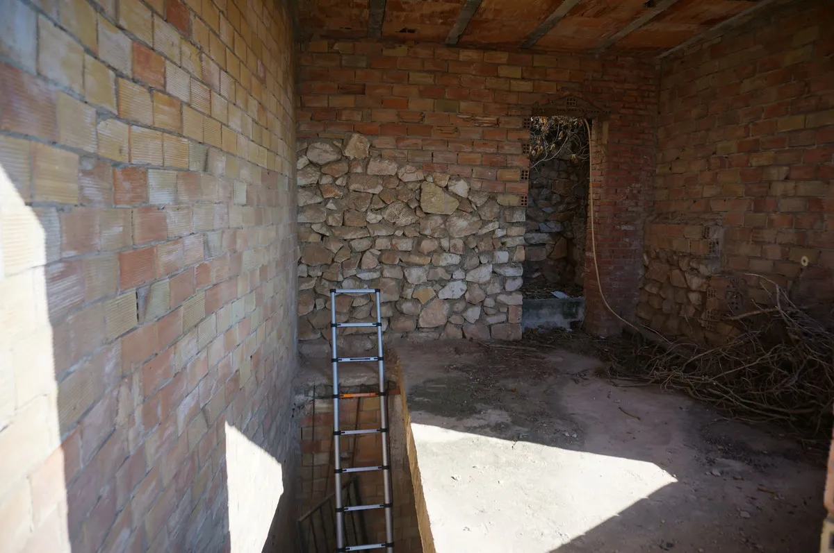 21a726b1-cf44-4496-918f-767a2e5aed22