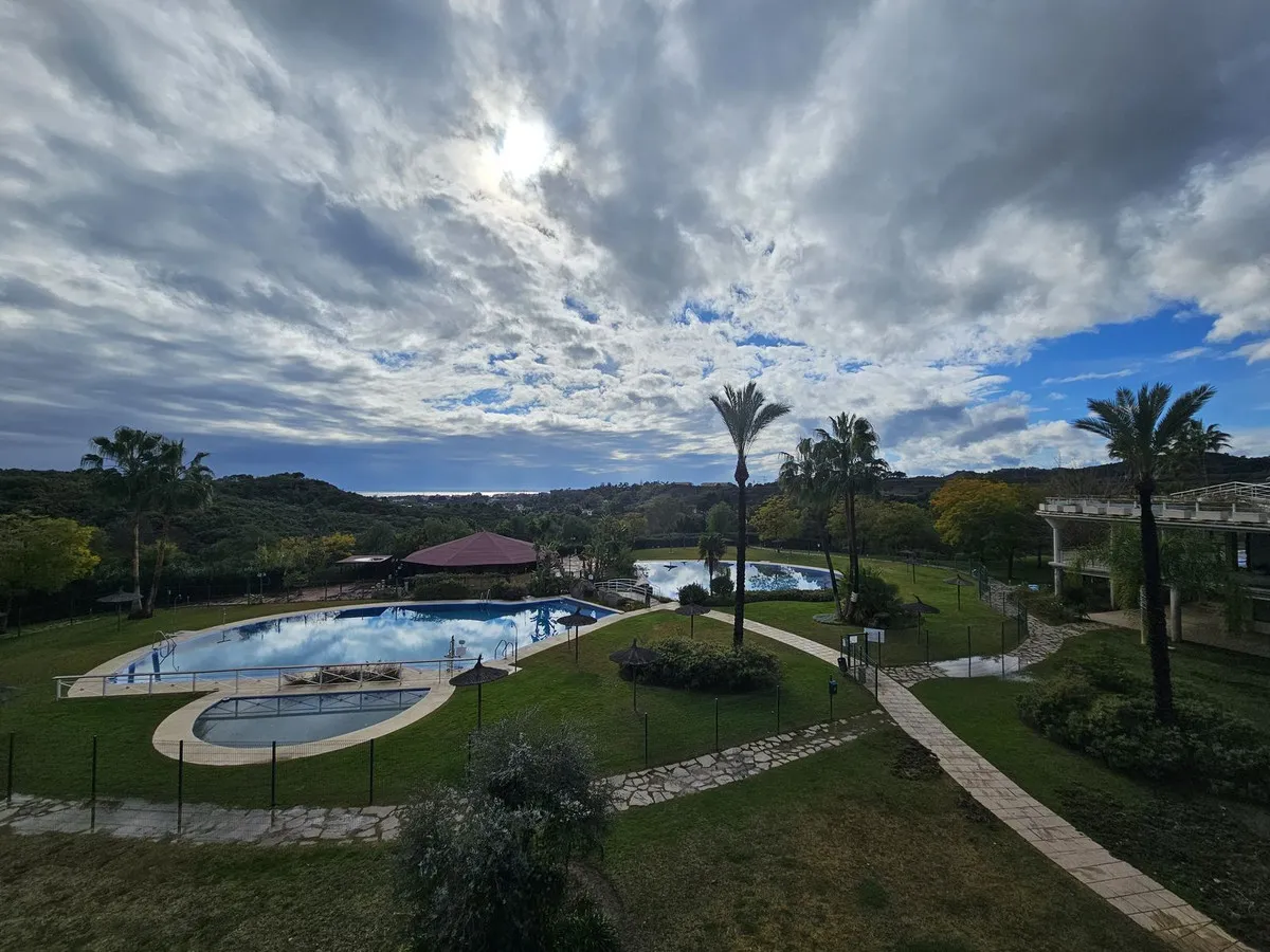 40515858-6385-406a-a58a-27cdb476f97e