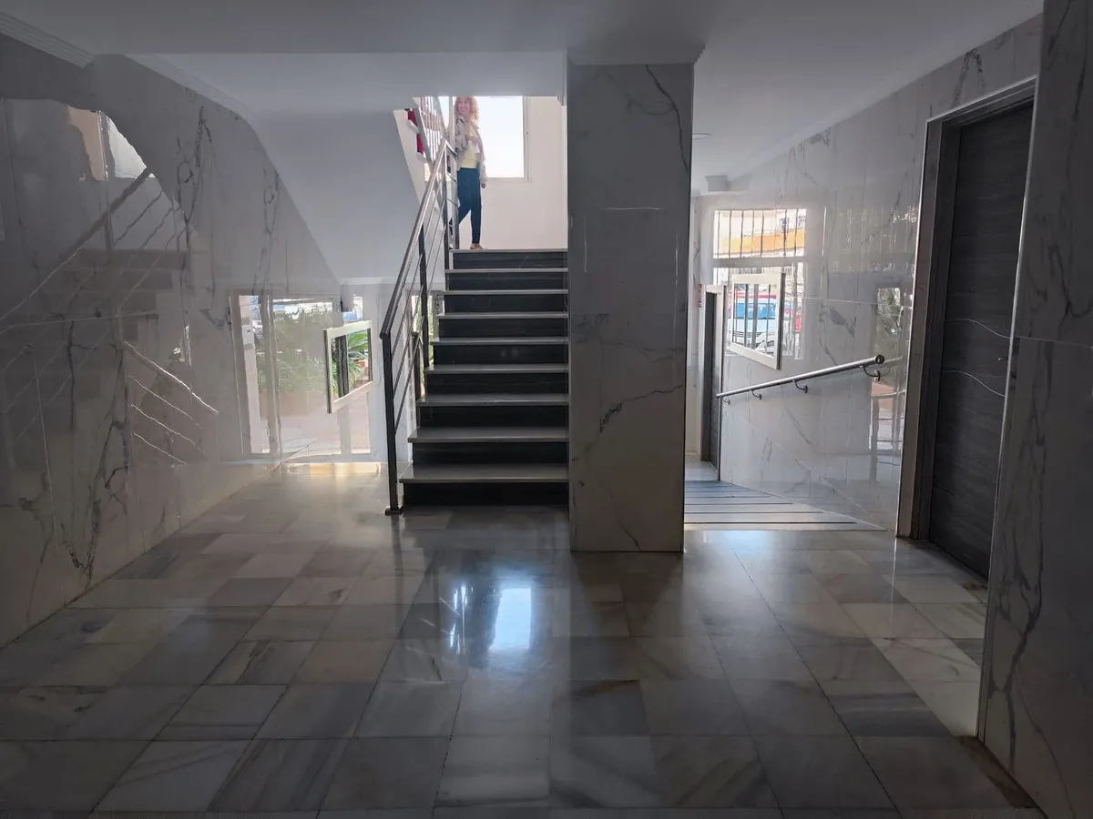 8725de9c-4801-4da6-a4c5-c6e02b32193f