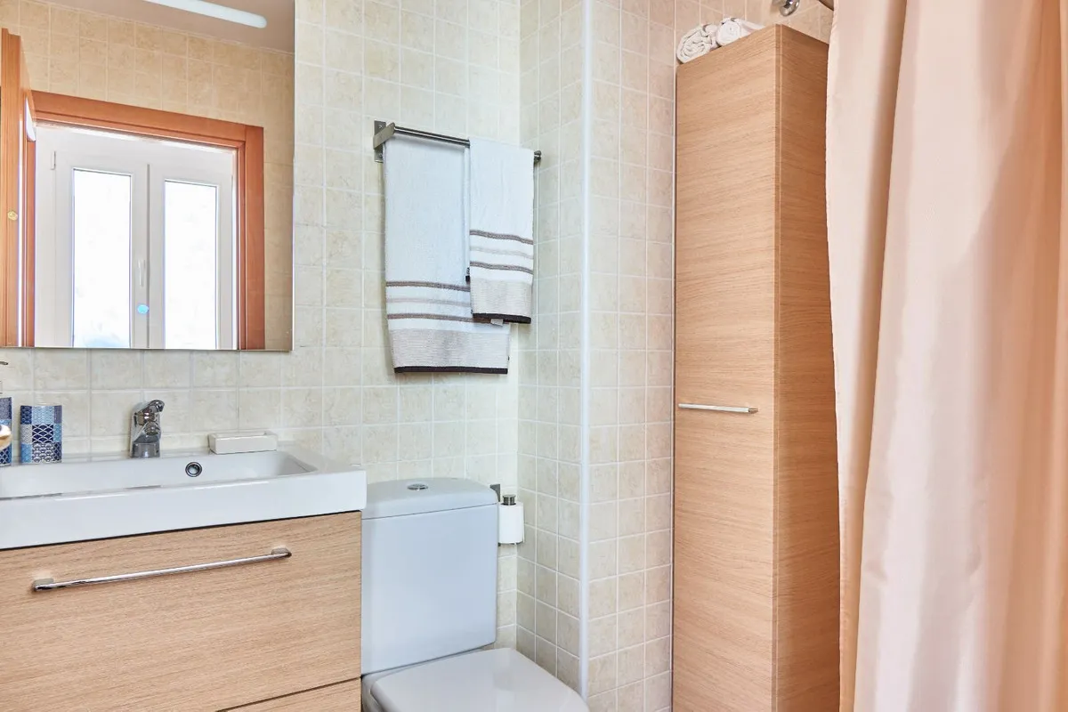 c6c19933-6236-42e9-bc44-4e65b620d88a