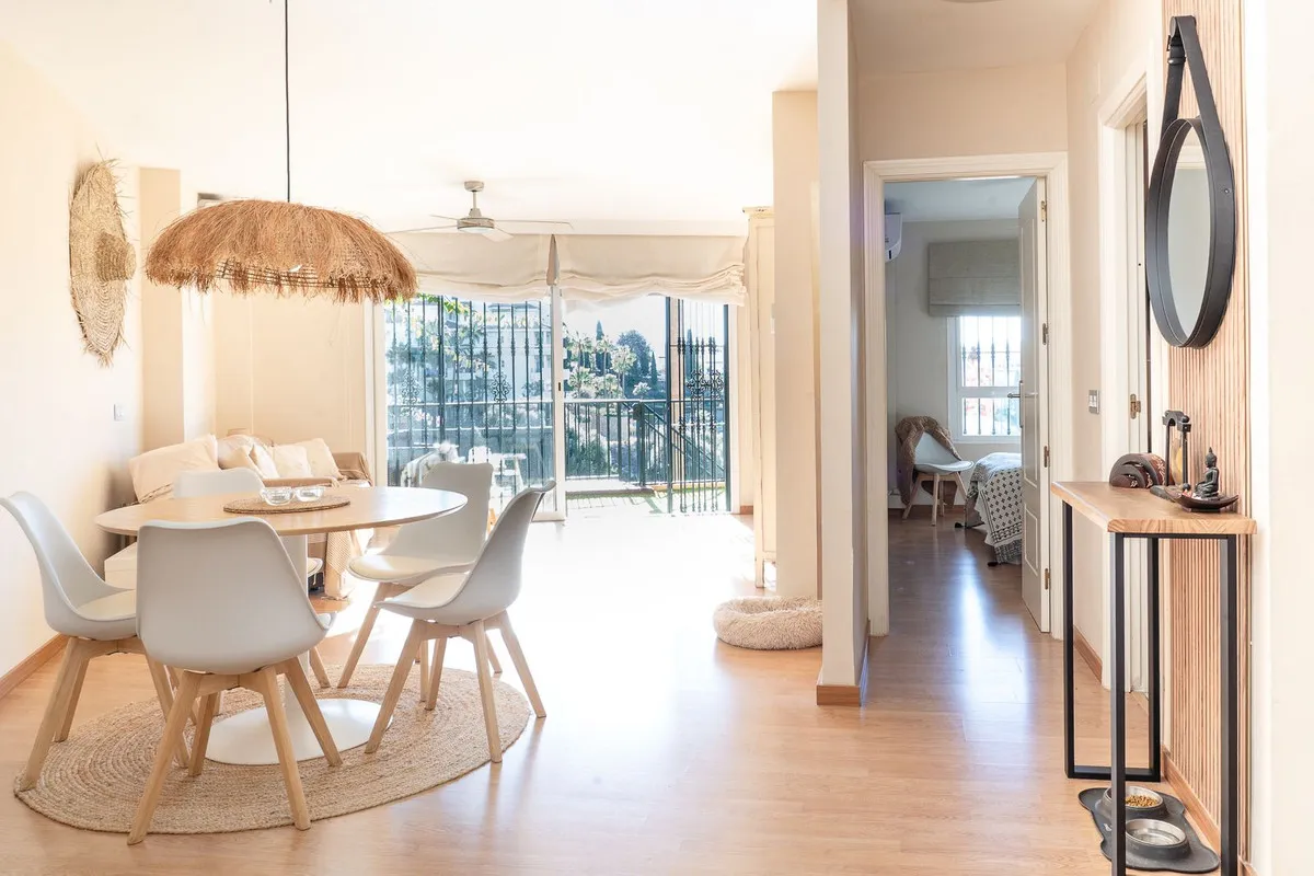 1b7144f9-b7dd-4d4d-b9e8-8cc0ca09524c