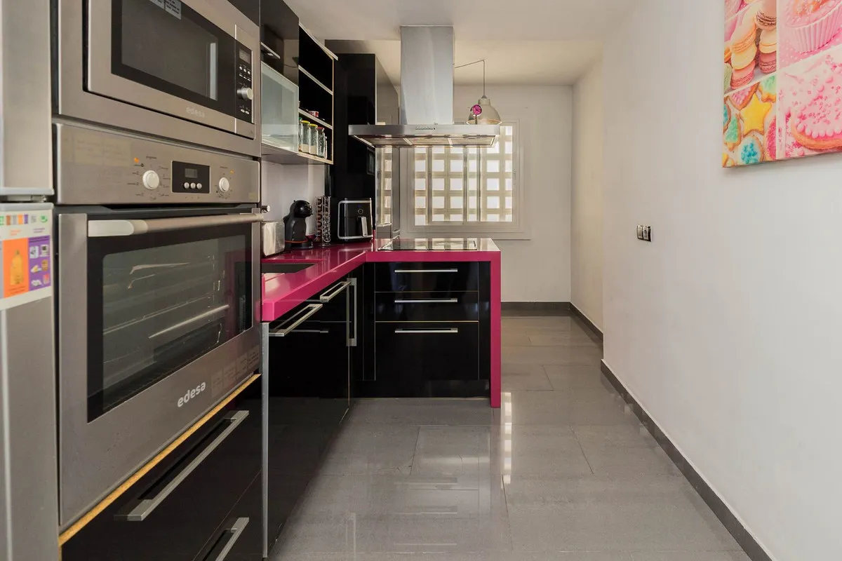 8591d78e-8f4f-4297-b7e3-8dec87356fd3