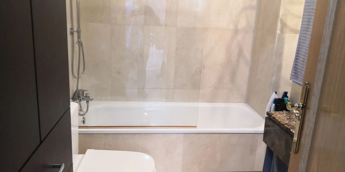 06ce99aa-1ef8-4f7d-ba77-7763f2213c2d