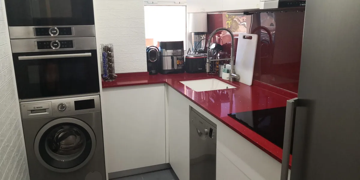 70210da0-a128-4e42-a07b-ece9b3c27b34