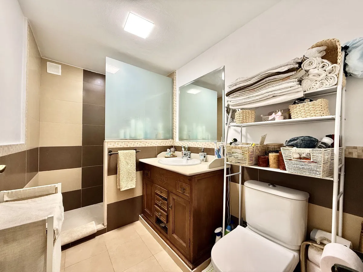 83cf7fb6-f1fc-4399-bd65-6530a5dde042