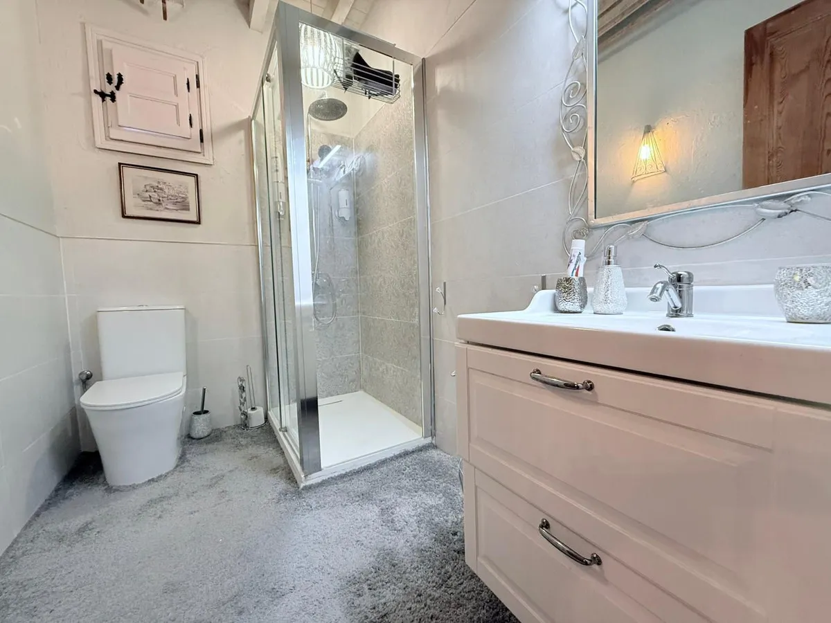 d4770e8d-3d4b-4aaa-952a-cfafed341a07