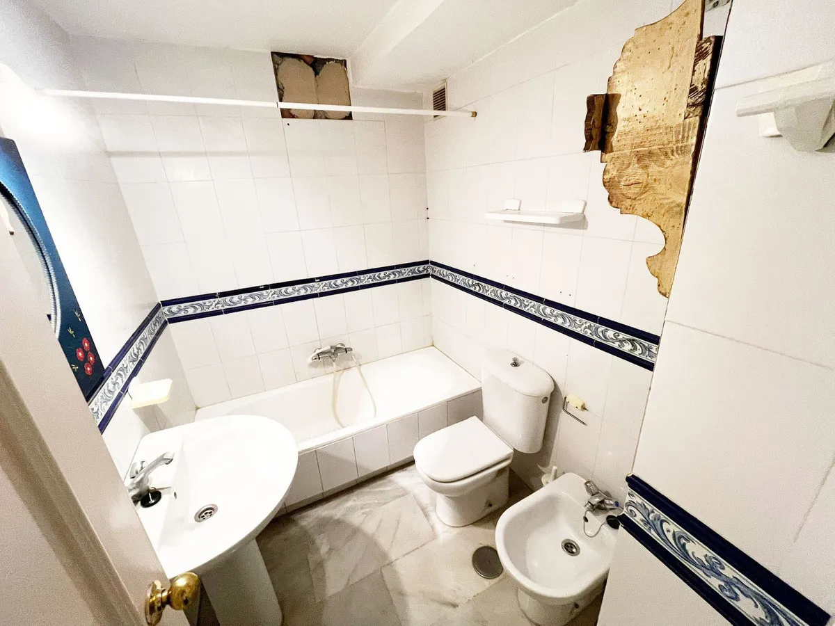 01eb3069-765d-408a-8ad1-fe74e4dde4cb